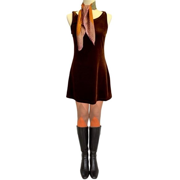 Like new brown velvet/velour boat neck fit & flare mini dress - size M - Picture 2 of 7
